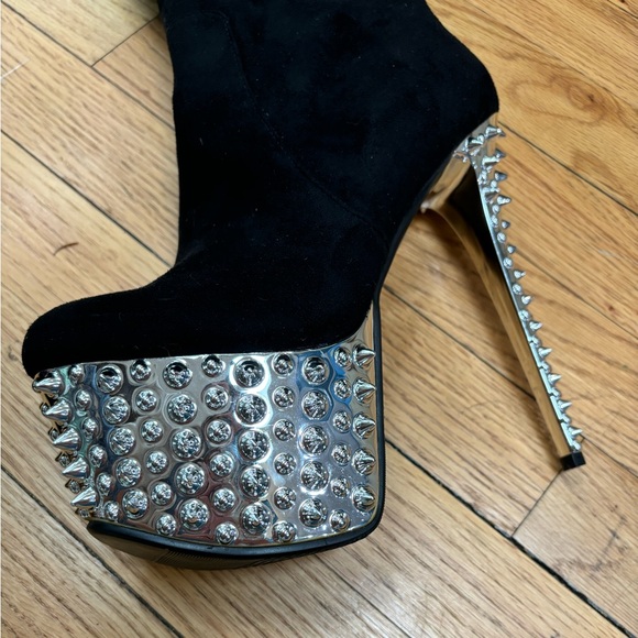 Lady Couture Club Color black knee high chrome spike platform cosplay boots 9 - Picture 3 of 10